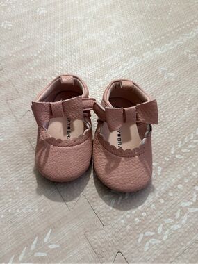 Lucky Brand Toddler Bow Strap Shoes in Dusty Pink bow